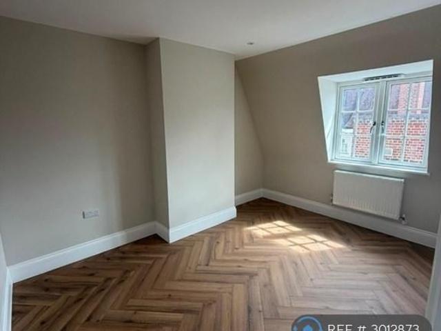 Apartment for rent in Goddington, Greater London