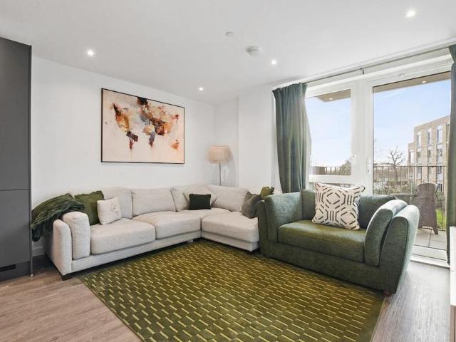 Apartment for rent in Mill Hill, Greater London