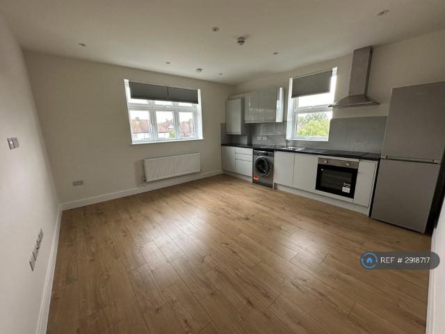 Flat for rent in Greater London