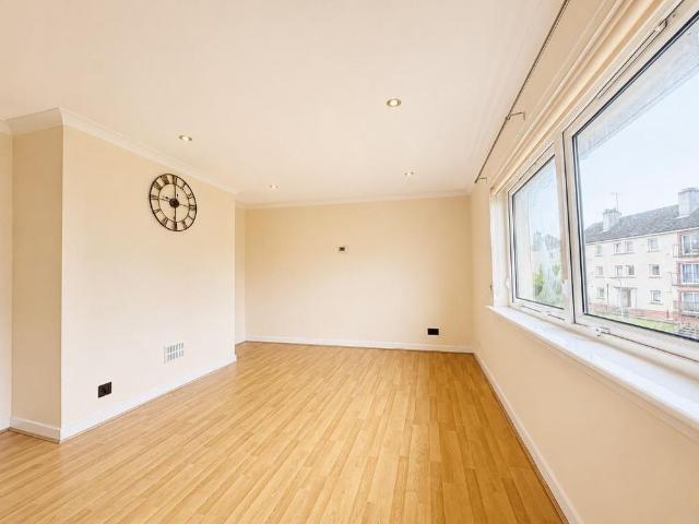 Apartment for rent in Elderslie, Scotland