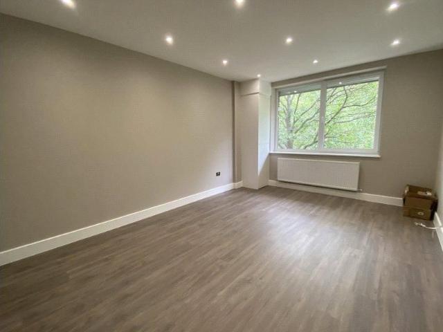Apartment for rent in Fleet, Hart