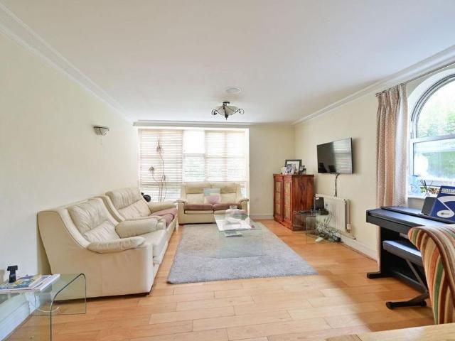 Apartment for rent in Harrods Village, Greater London