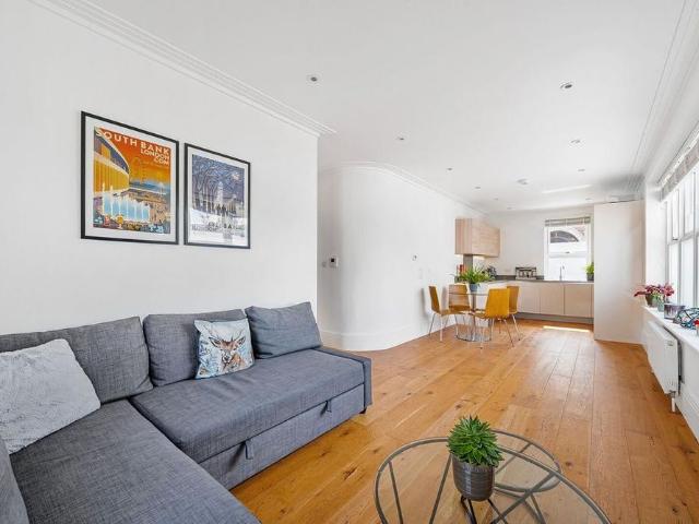 Apartment for rent in The Beveree, Greater London