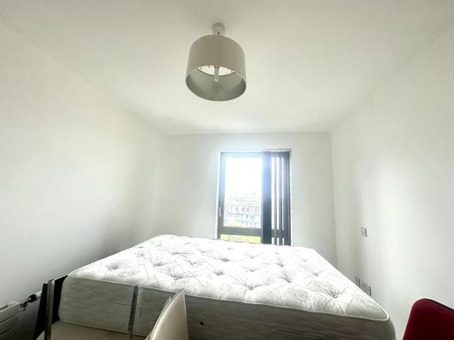 Apartment for rent in London Borough of Newham, Greater London