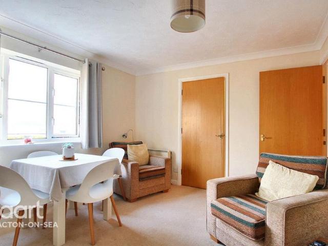 Apartment for rent in Dale Hill, Essex
