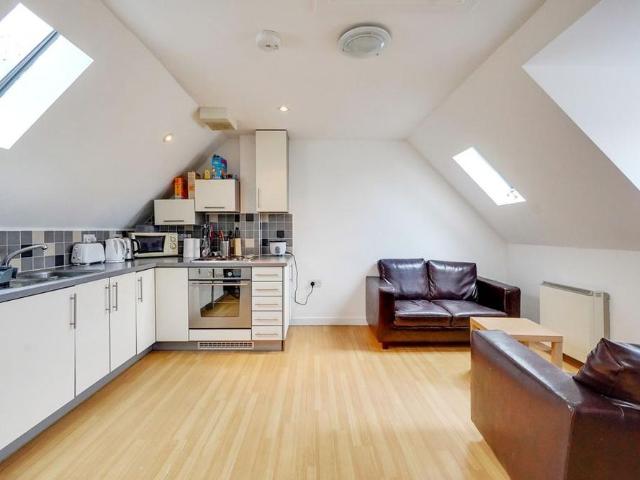 Apartment for rent in St. Mildred's, The Bridge