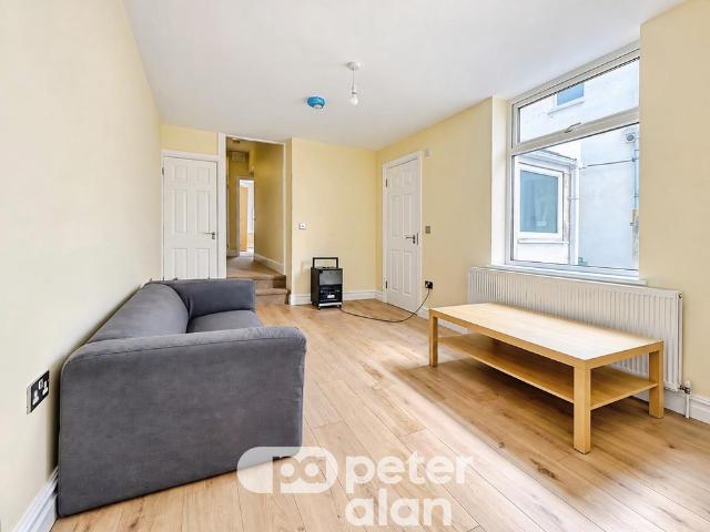 Apartment for rent in Leckwith, Cardiff