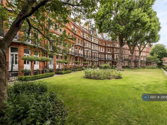 Flat for rent in Chelsea, Greater London