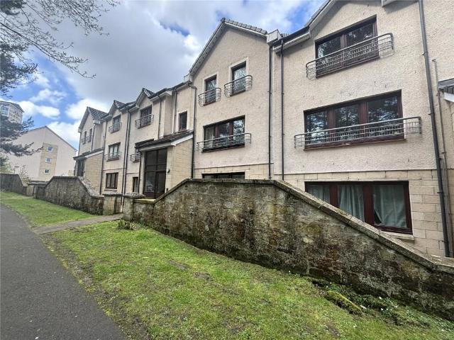 Flat for rent in Woodlands, Scotland