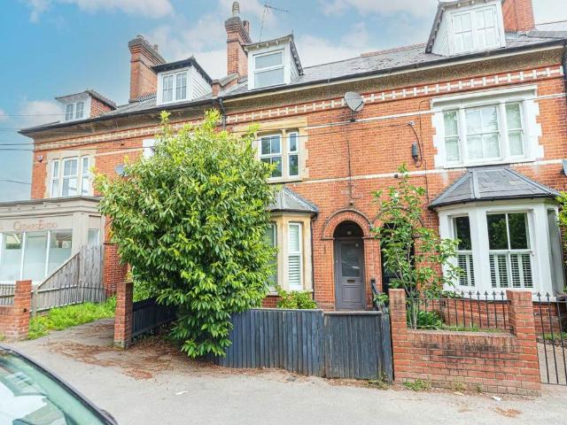 Apartment for rent in Sunningdale