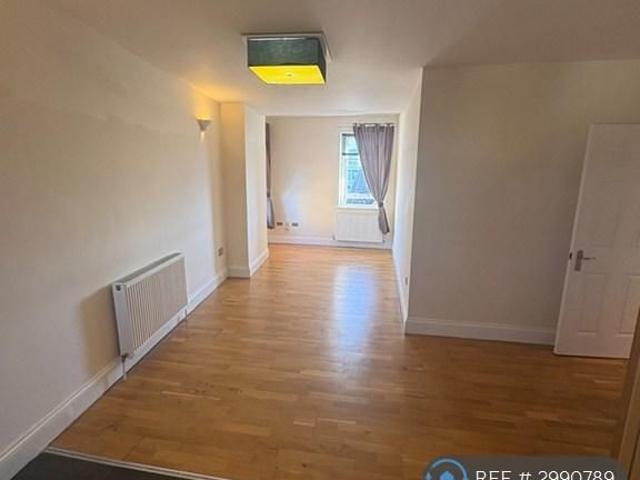 Apartment for rent in Victoria, Newport