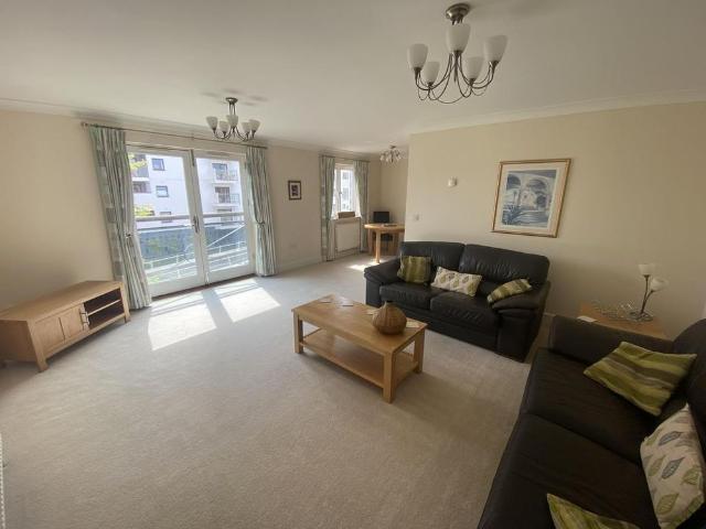 Apartment for rent in Lakenham, East Bank