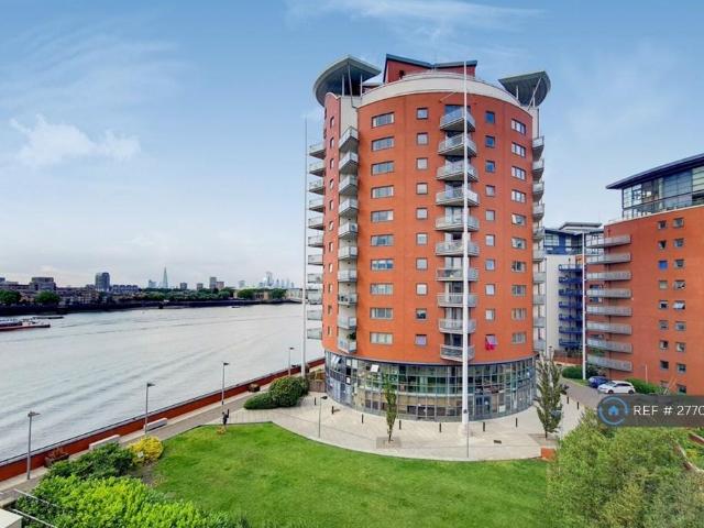 Flat for rent in Isle Of Dogs, Greater London