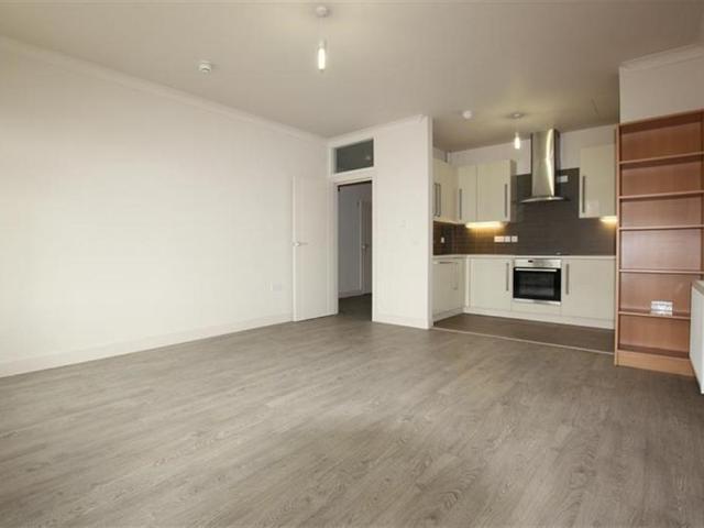 Flat for rent in Hendon, Greater London