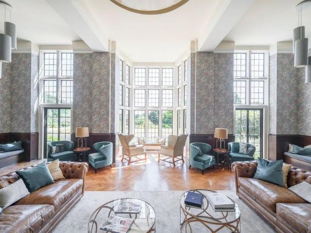 Apartment for rent in Littlecote, West Sussex