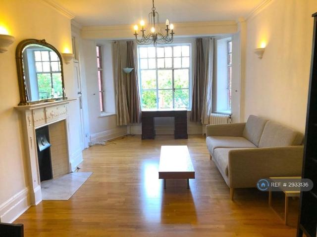 Apartment for rent in St. John's Wood, Greater London