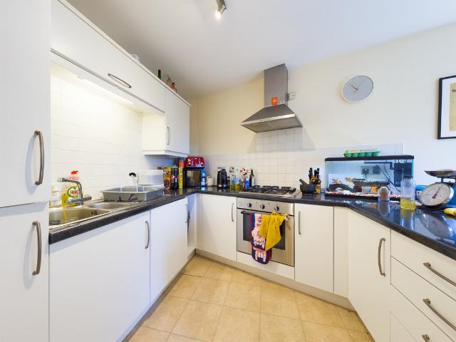Apartment for rent in Pennycomequick, Mount Wise