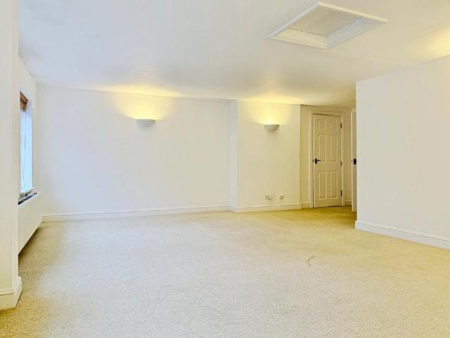 Apartment for rent in Howard Estate, Chedburgh