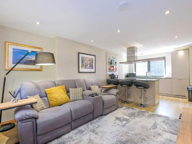 Apartment for rent in City Centre, Ballindoch