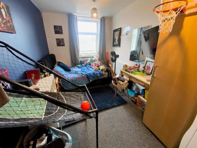 Apartment for rent in Wilshaw, Kirklees