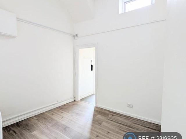 Flat for rent in Kilburn, Isle Of Man