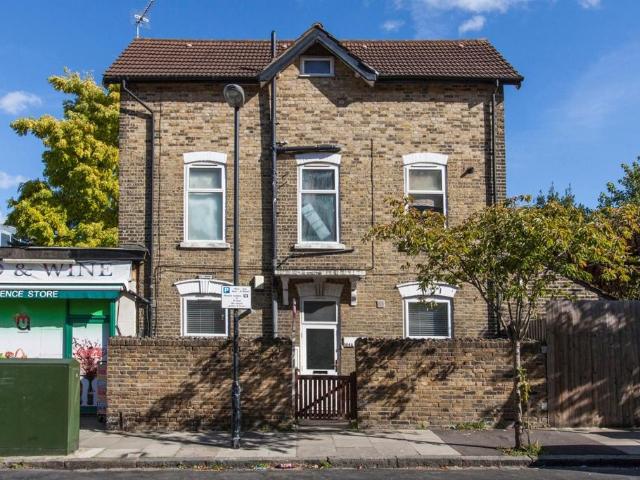 Flat for rent in East Greenwich, Isle Of Man
