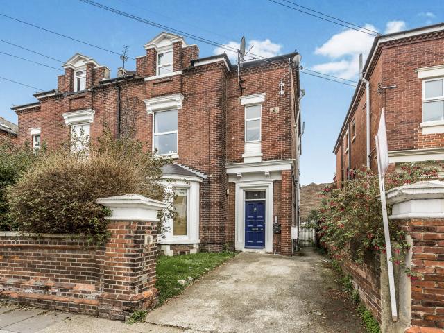 Apartment for rent in Somers Town, City Of Portsmouth