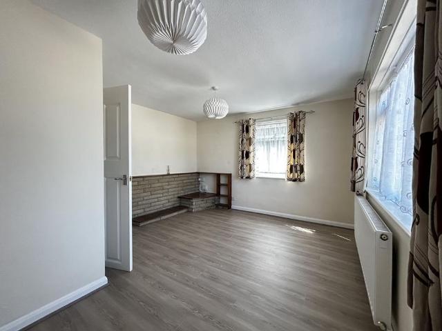 Apartment for rent in Westridge, Ryde
