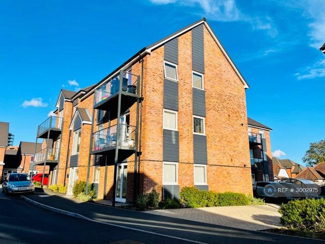 Flat for rent in Shirley, West Midlands