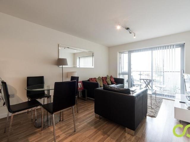 Apartment for rent in Mile End, Greater London