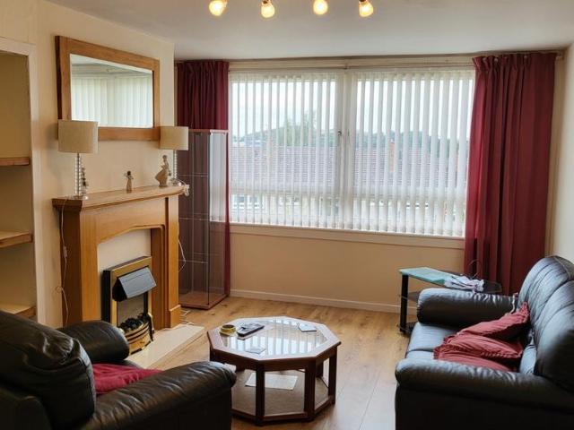 Flat for rent in Colinton Mains, Oxgangs