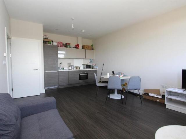 Apartment for rent in Farsley, West Yorkshire