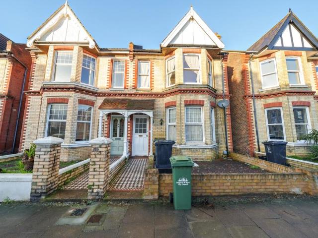 Flat for rent in Hangleton