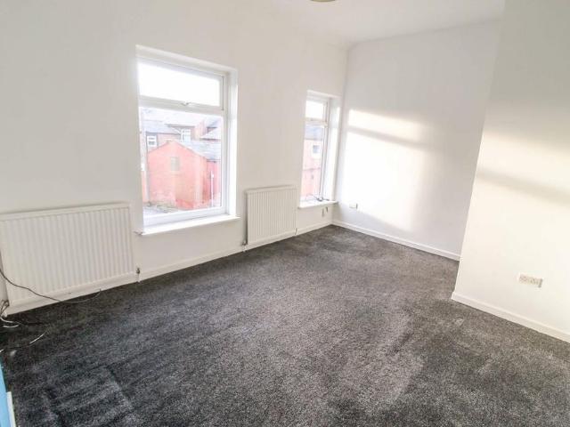 Apartment for rent in Lee Bank, Greater Manchester