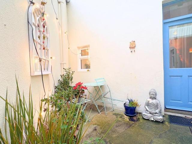 Flat for rent in Ellacombe, Babbacombe