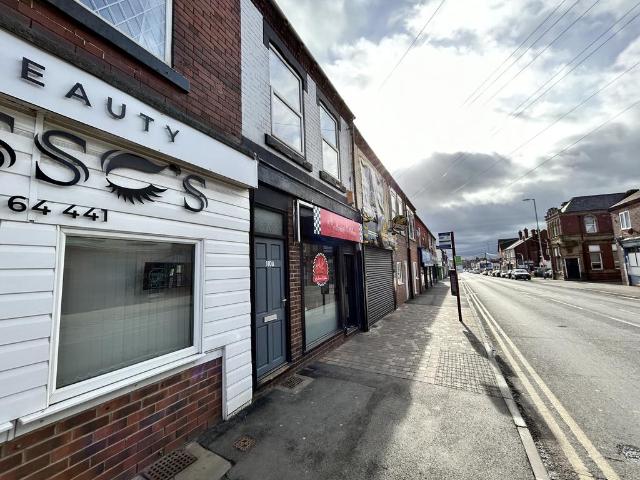 Flat for rent in Purston Jaglin, West Yorkshire