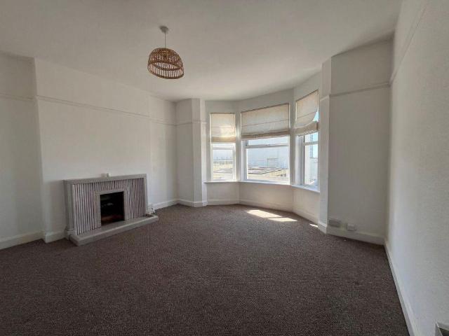 Apartment for rent in Cross In Hand, East Sussex