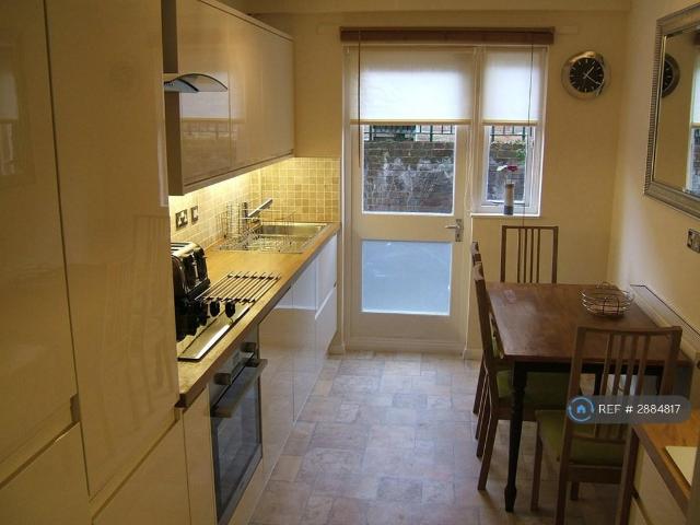 Flat for rent in Elephant and Castle, Greater London