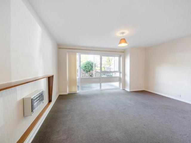 Apartment for rent in London Borough of Harrow, Greater London