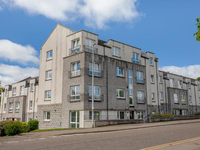 Flat for rent in Ballindoch, Scotland
