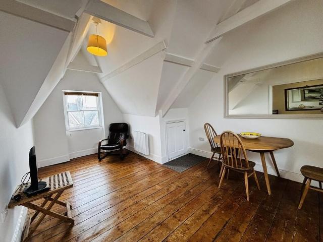 Apartment for rent in Treneere, Penzance