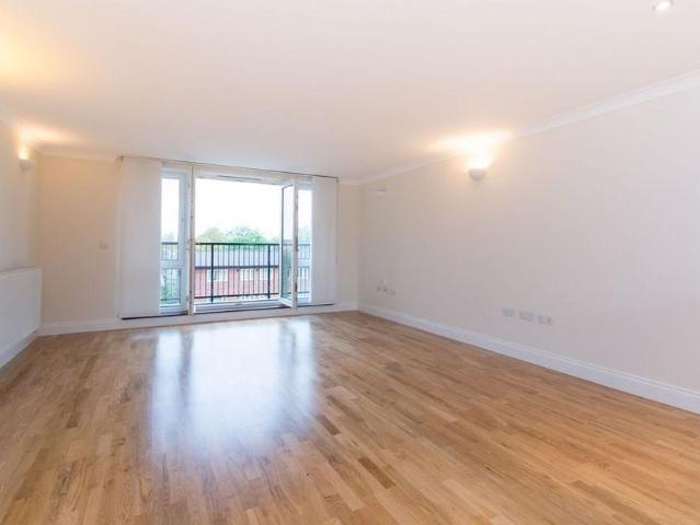 Apartment for rent in Putney, Greater London
