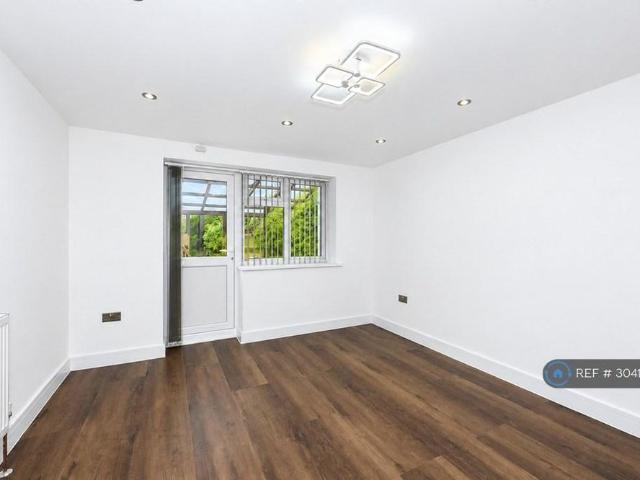 Apartment for rent in Ewell, Surrey