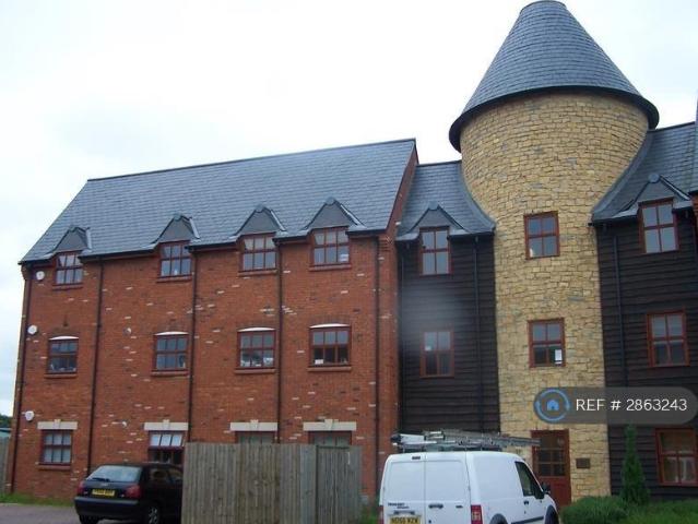 Flat for rent in Monkston Park, Milton Keynes