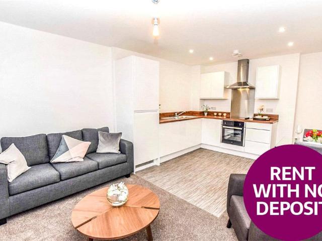 Flat for rent in Sale, Brooklands