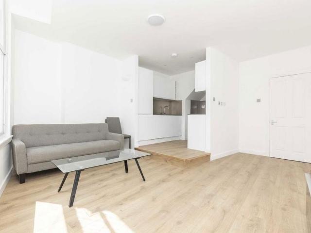 Apartment for rent in South Hackney, Greater London