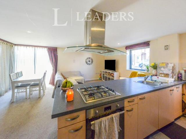 Apartment for rent in St Albans, Five Acres