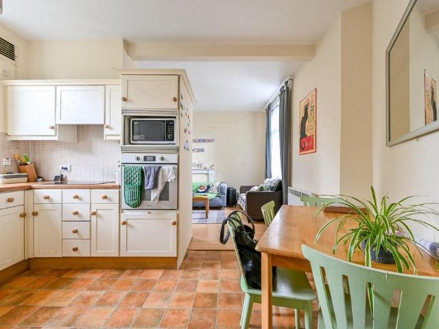 Flat for rent in Kentish Town, Isle Of Man