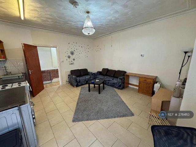 Apartment for rent in The Polygon, Isle Of Man