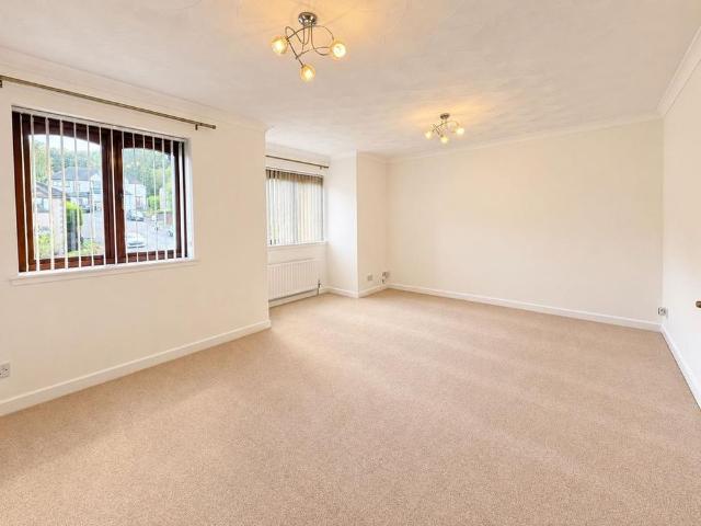 Apartment for rent in Bantaskin, Falkirk